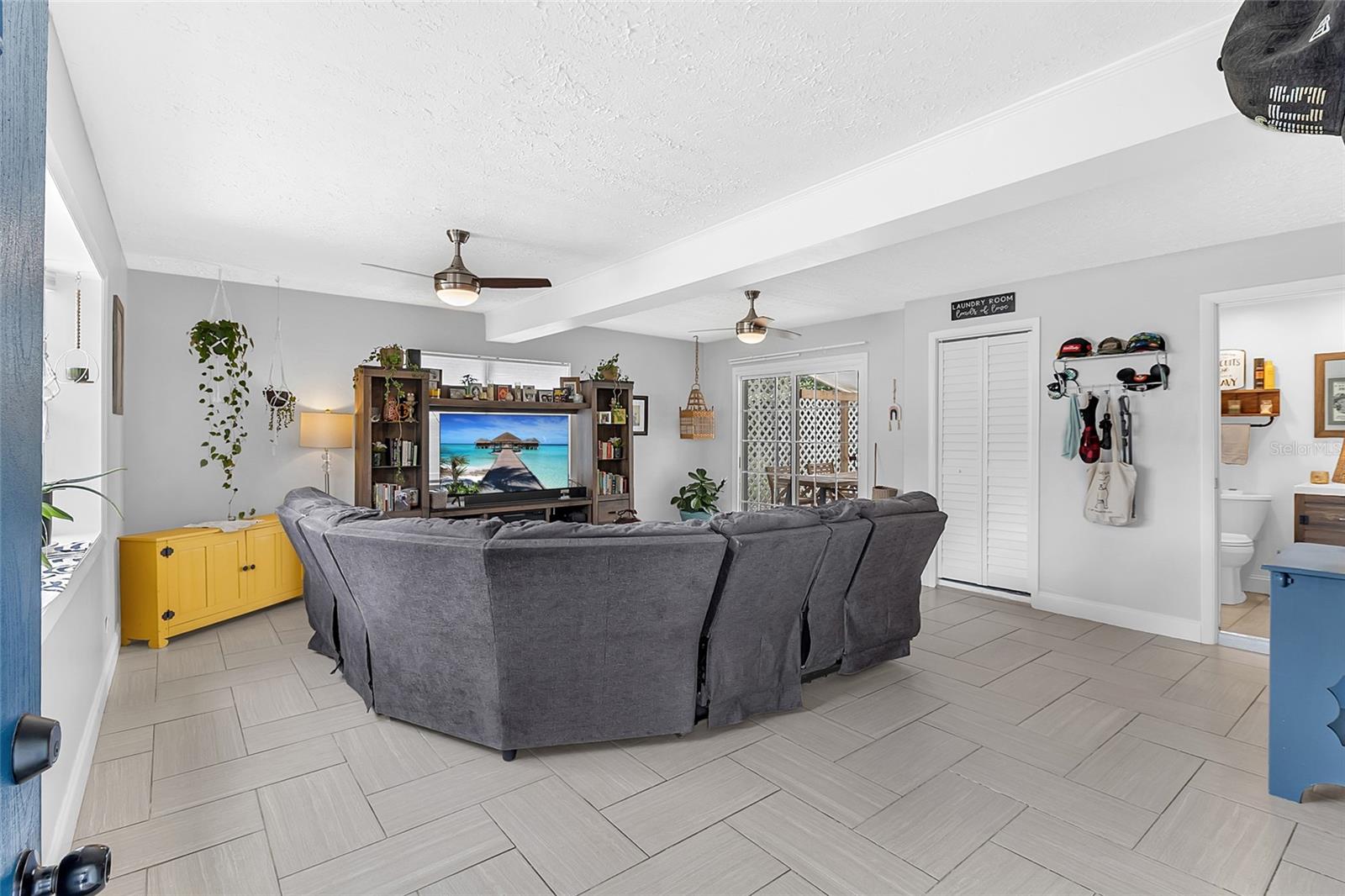 855 Pearl, Mount Dora, FL 32757