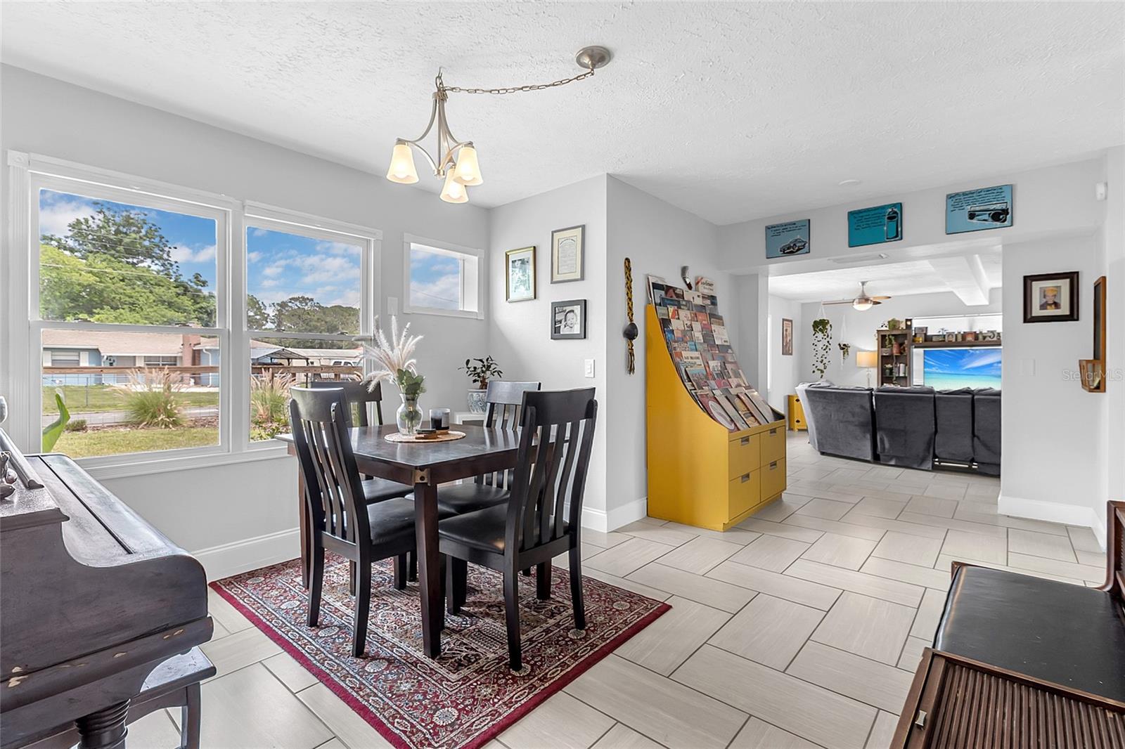 855 Pearl, Mount Dora, FL 32757