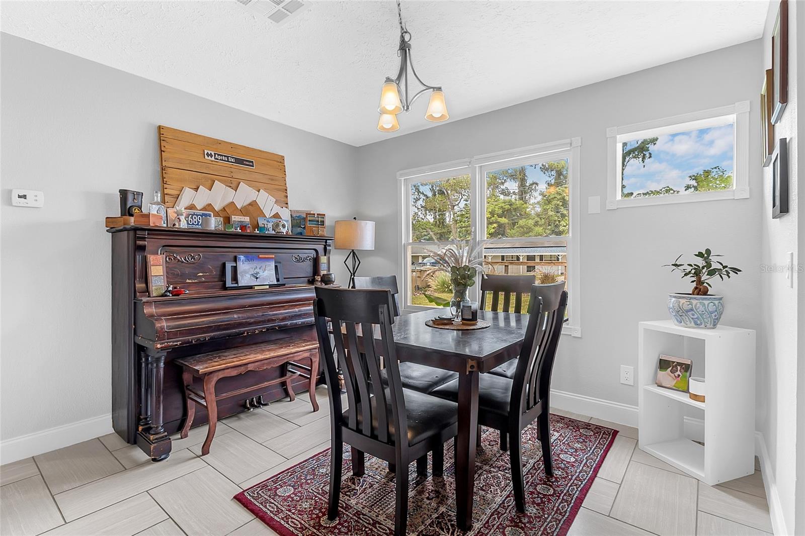 855 Pearl, Mount Dora, FL 32757