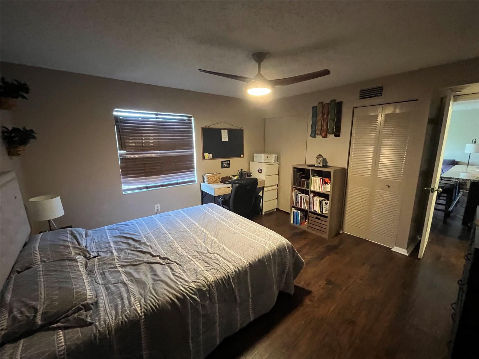 2632 Hidden Lake Dr N Unit B, Sarasota, FL 34237