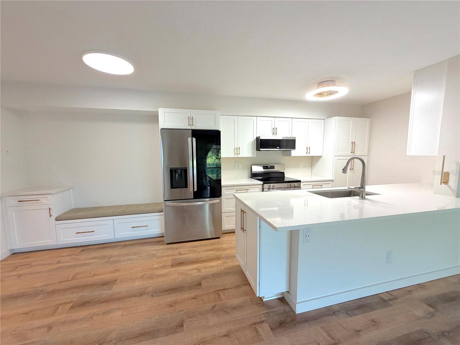2067 Hunters Glen Unit 312, Dunedin, FL 34698
