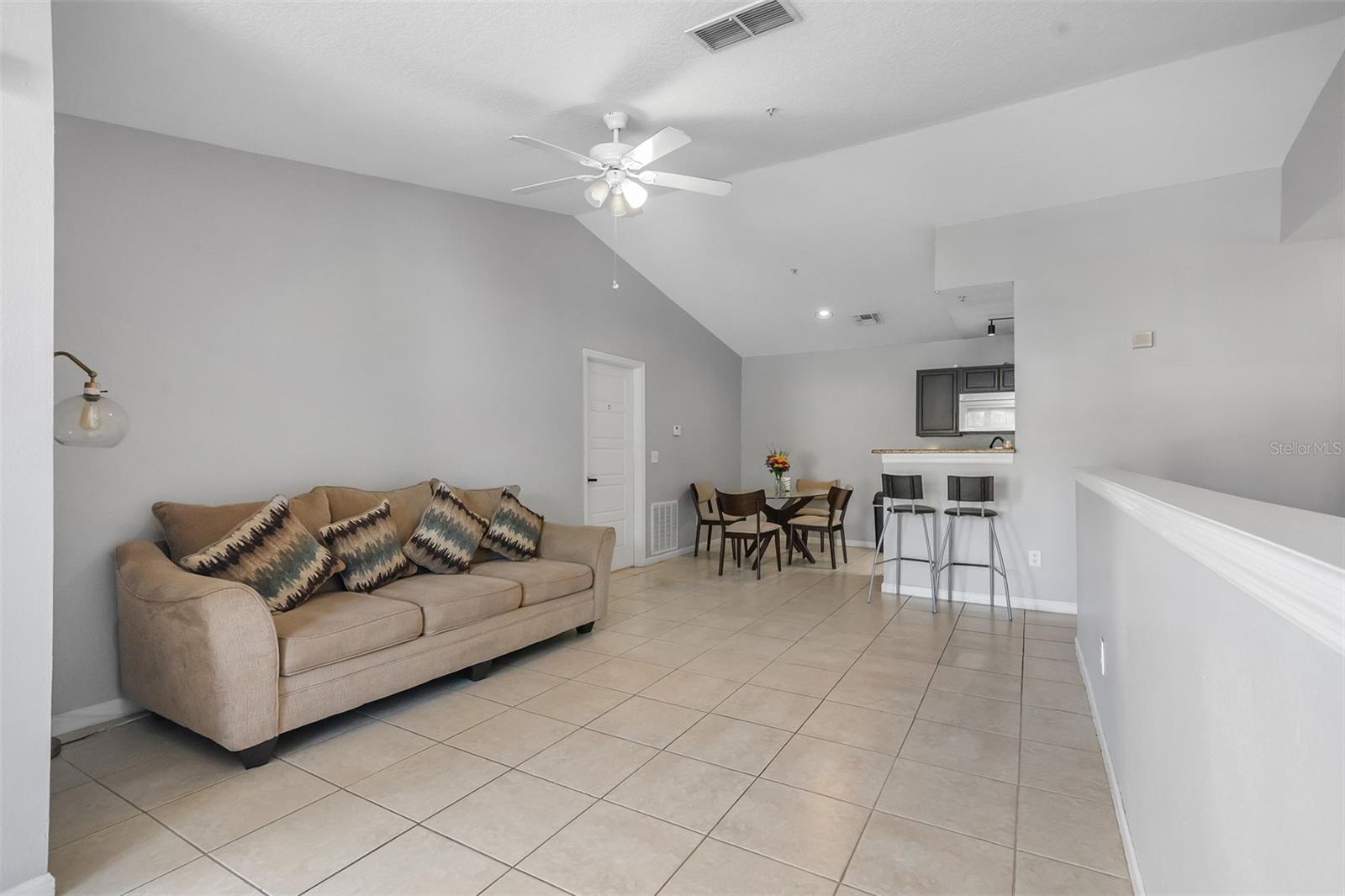 4360 Kirkman Unit 408, Orlando, FL 32811