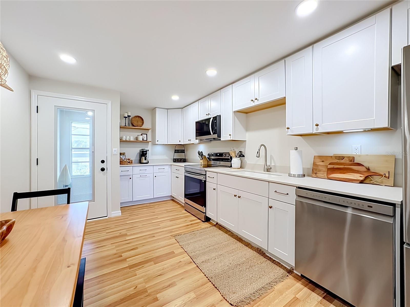 202 Peacock Unit B, Holmes Beach, FL 34217