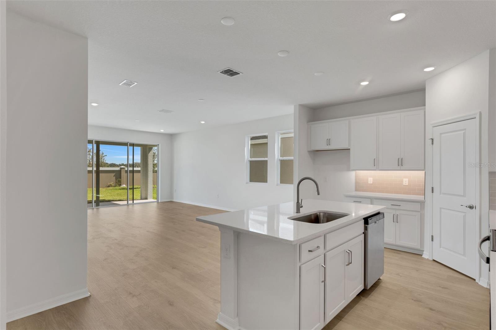 8112 Sunny Point, Parrish, FL 34219
