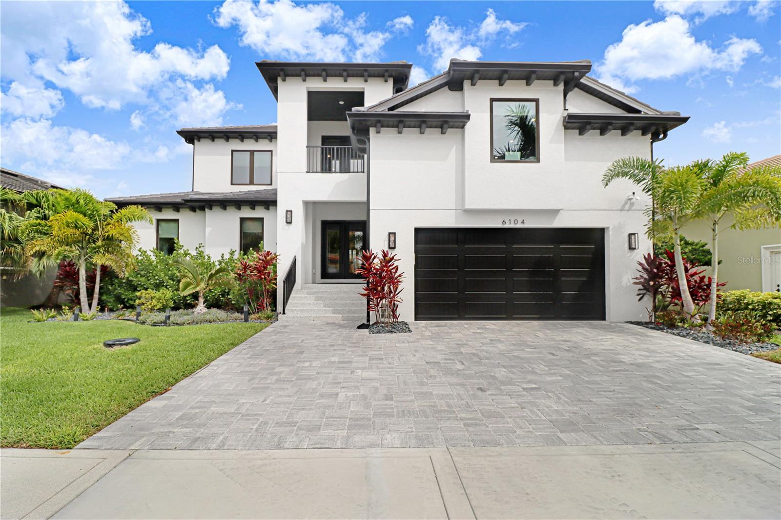 6104 Lagomar, Apollo Beach, FL 33572