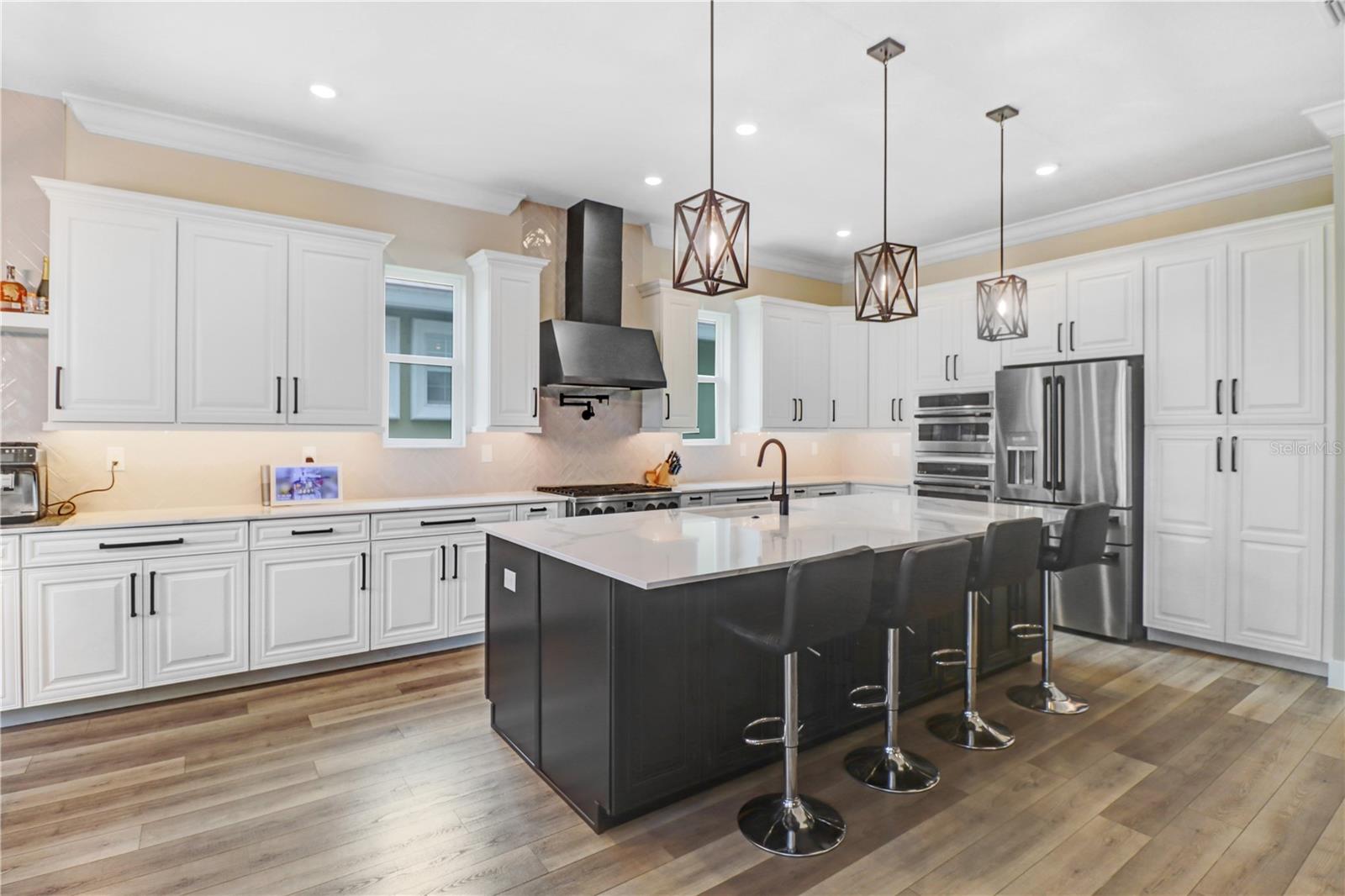 6104 Lagomar, Apollo Beach, FL 33572