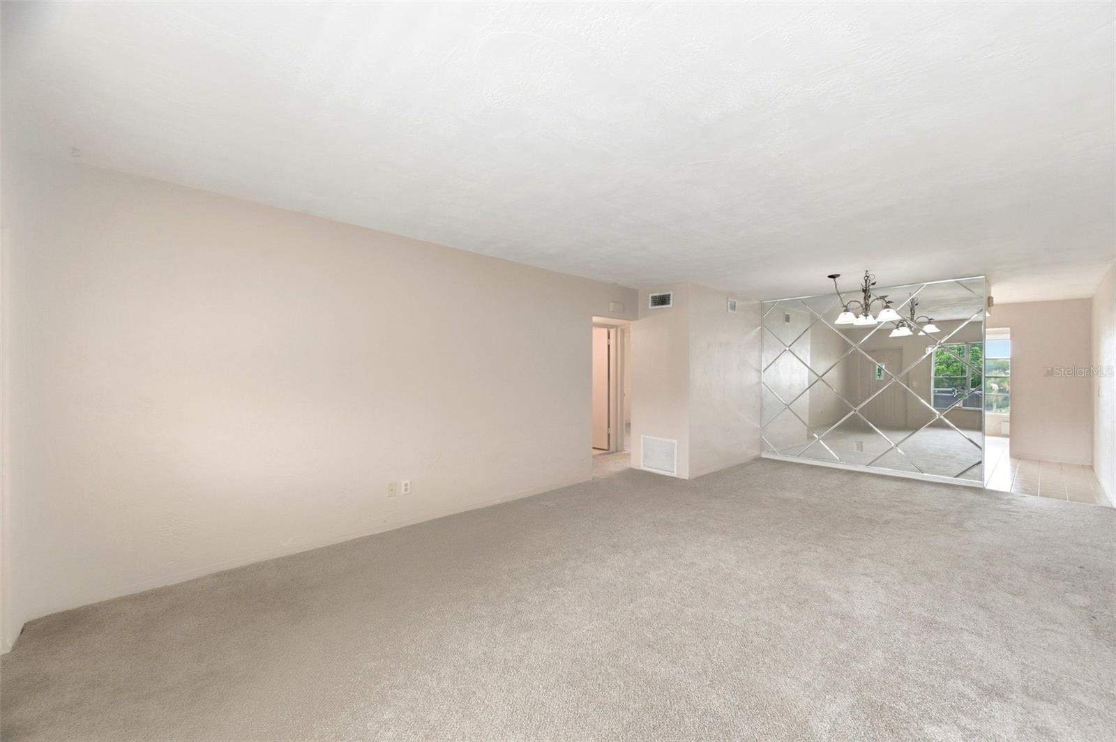 2462 Brazilia Unit 70, Clearwater, FL 33763