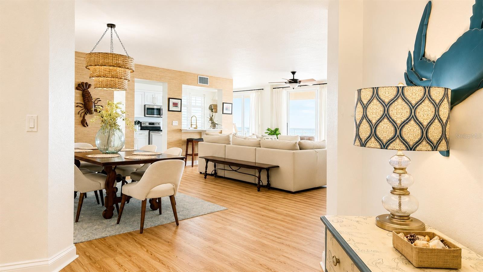10 Papaya Unit 901, Clearwater Beach, FL 33767