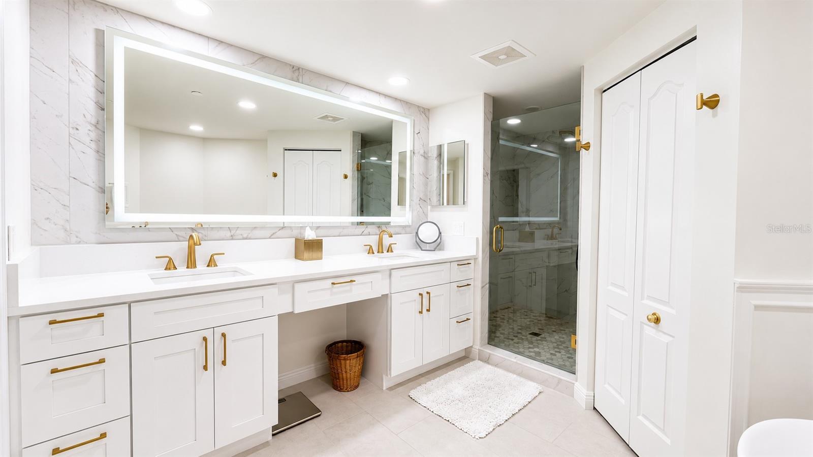 10 Papaya Unit 901, Clearwater Beach, FL 33767