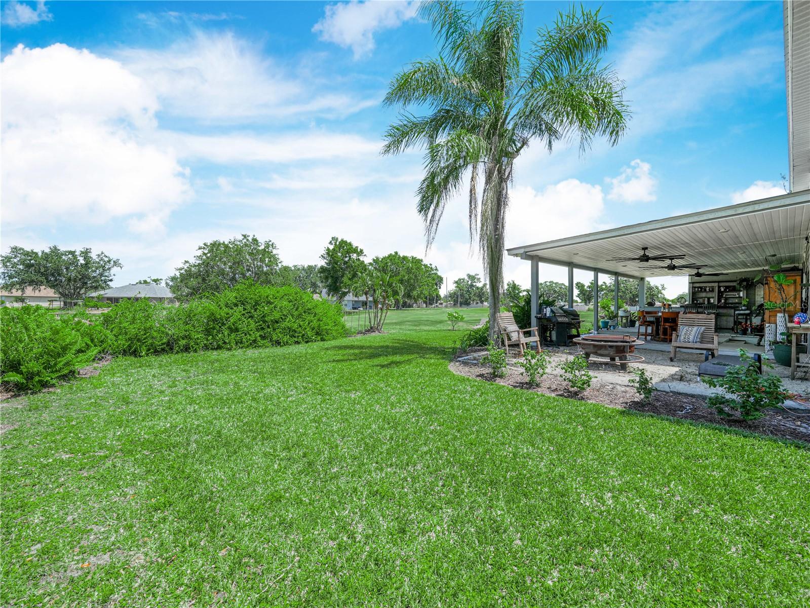 2910 Fairway, Bowling Green, FL 33834