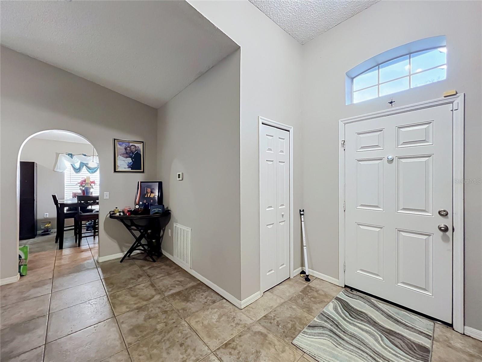 2131 Corner School, Orlando, FL 32820