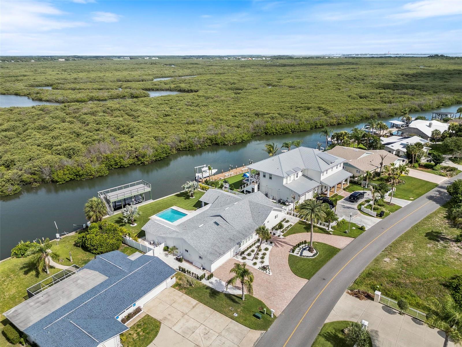 232 Quay Assisi, New Smyrna Beach, FL 32169