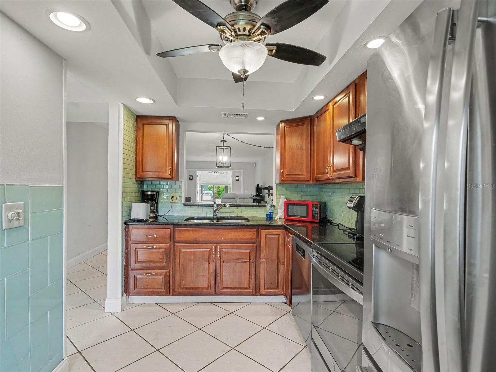 2653 Woodgate Unit E-3, Sarasota, FL 34231