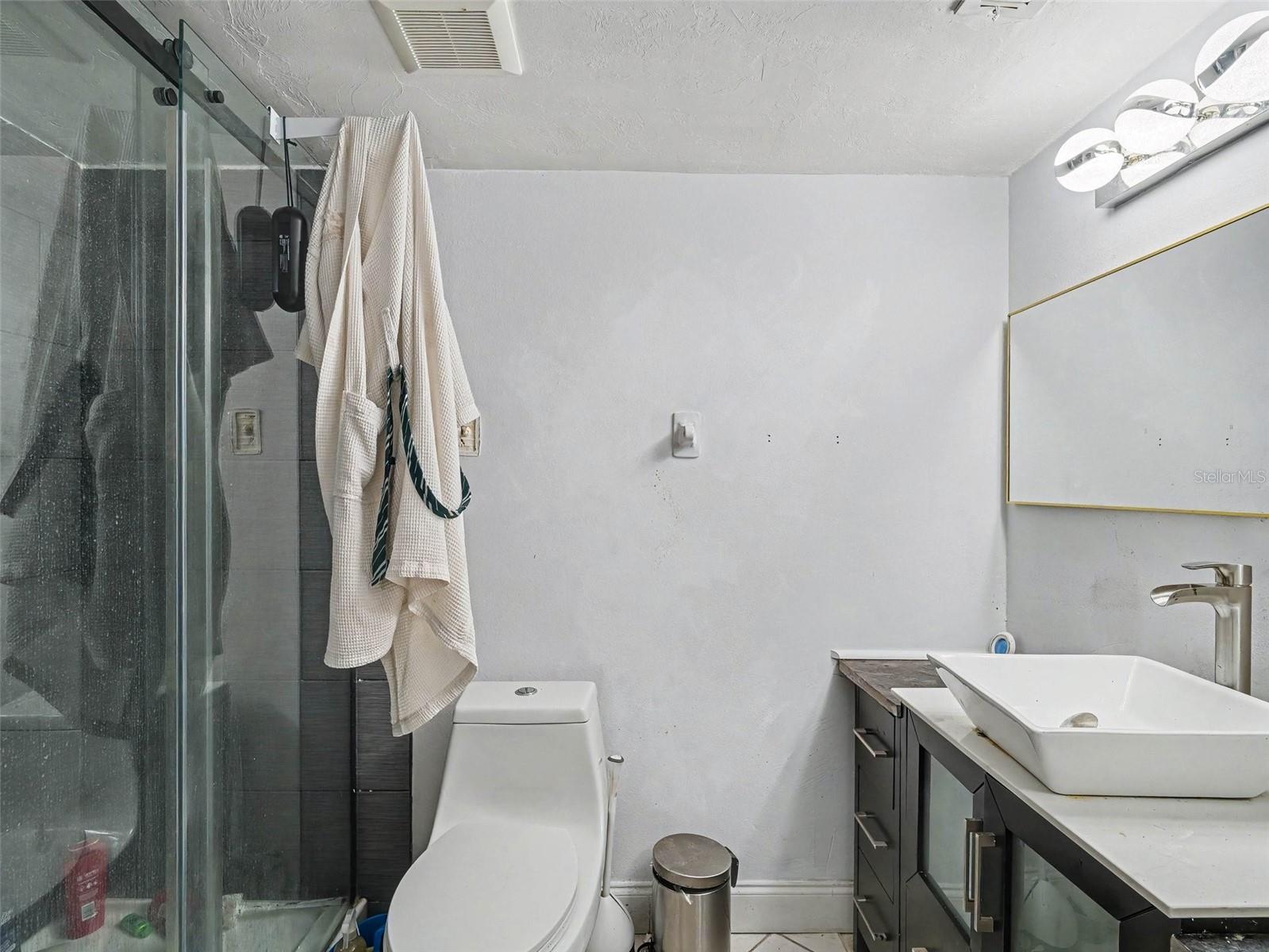 2653 Woodgate Unit E-3, Sarasota, FL 34231