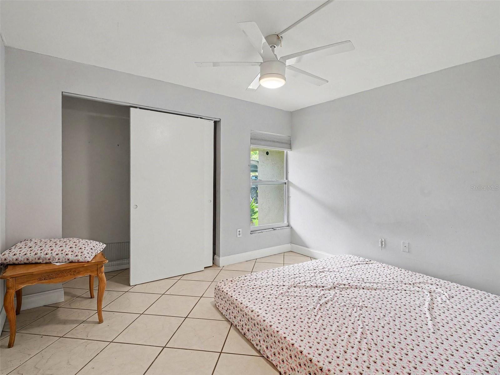 2653 Woodgate Unit E-3, Sarasota, FL 34231