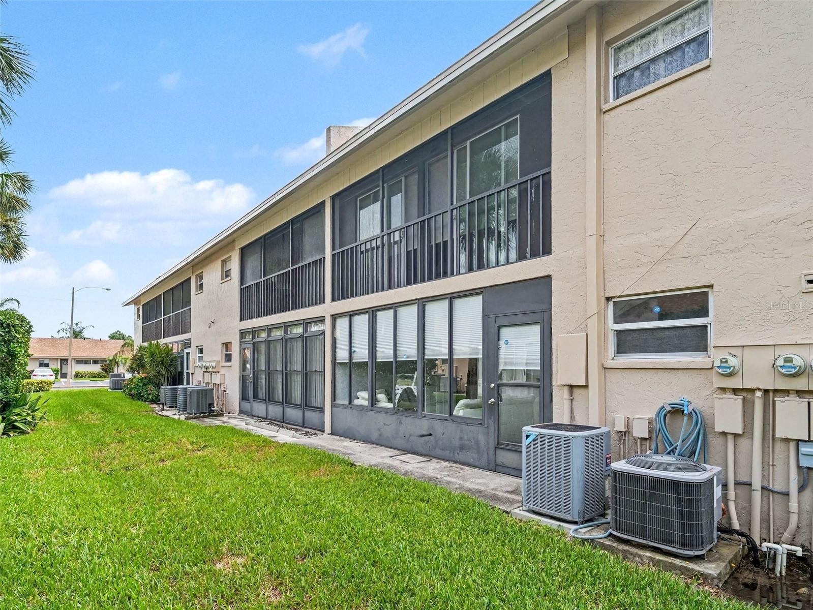 2653 Woodgate Unit E-3, Sarasota, FL 34231