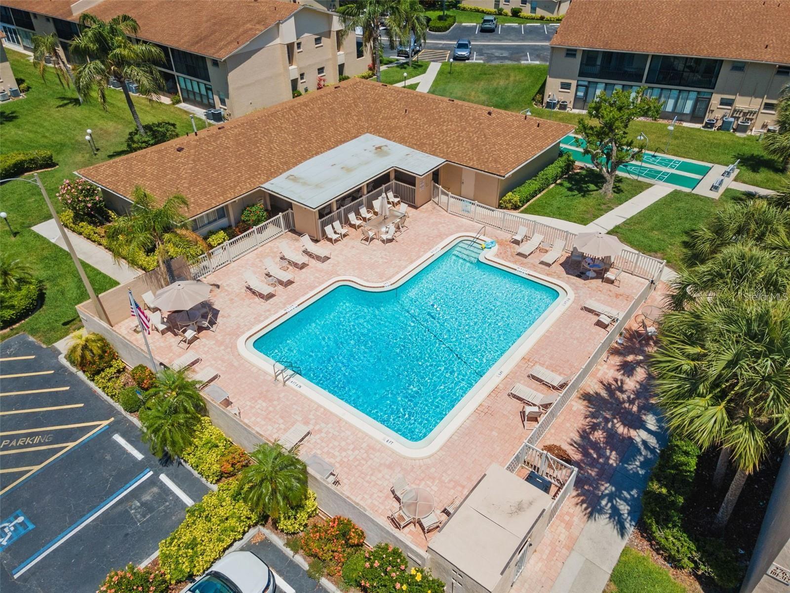 2653 Woodgate Unit E-3, Sarasota, FL 34231