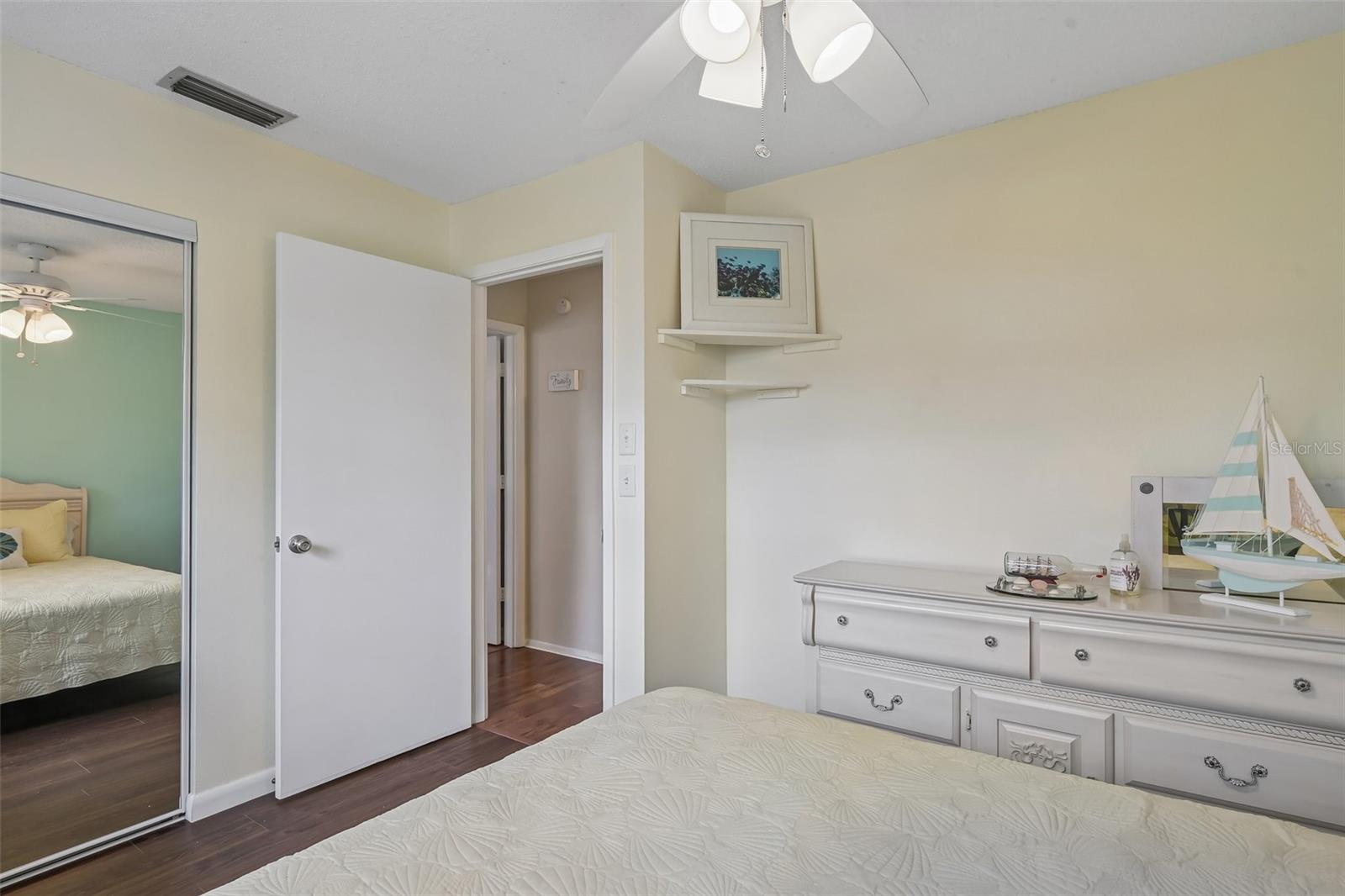 390 301 Unit 4d, Bradenton, FL 34205