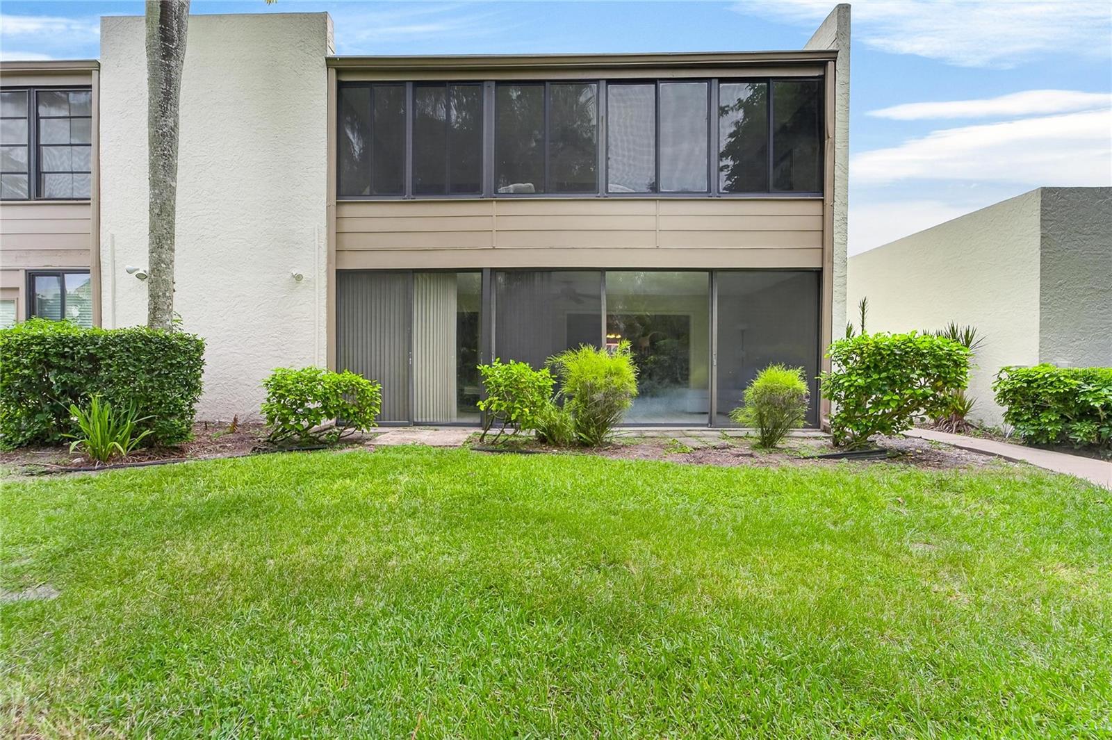 593 Lakeside Unit 593, Bradenton, FL 34210
