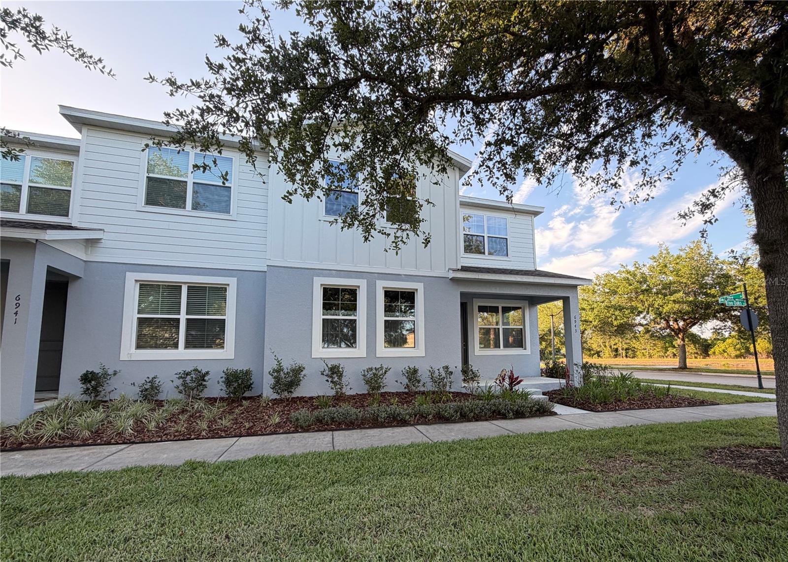 6943 Five Oaks, Harmony, FL 34773