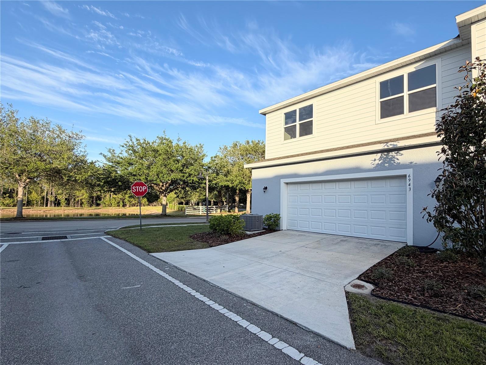6943 Five Oaks, Harmony, FL 34773