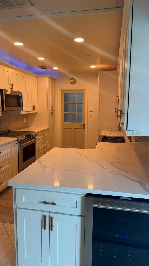6412 Woodlynne, Tampa, FL 33614