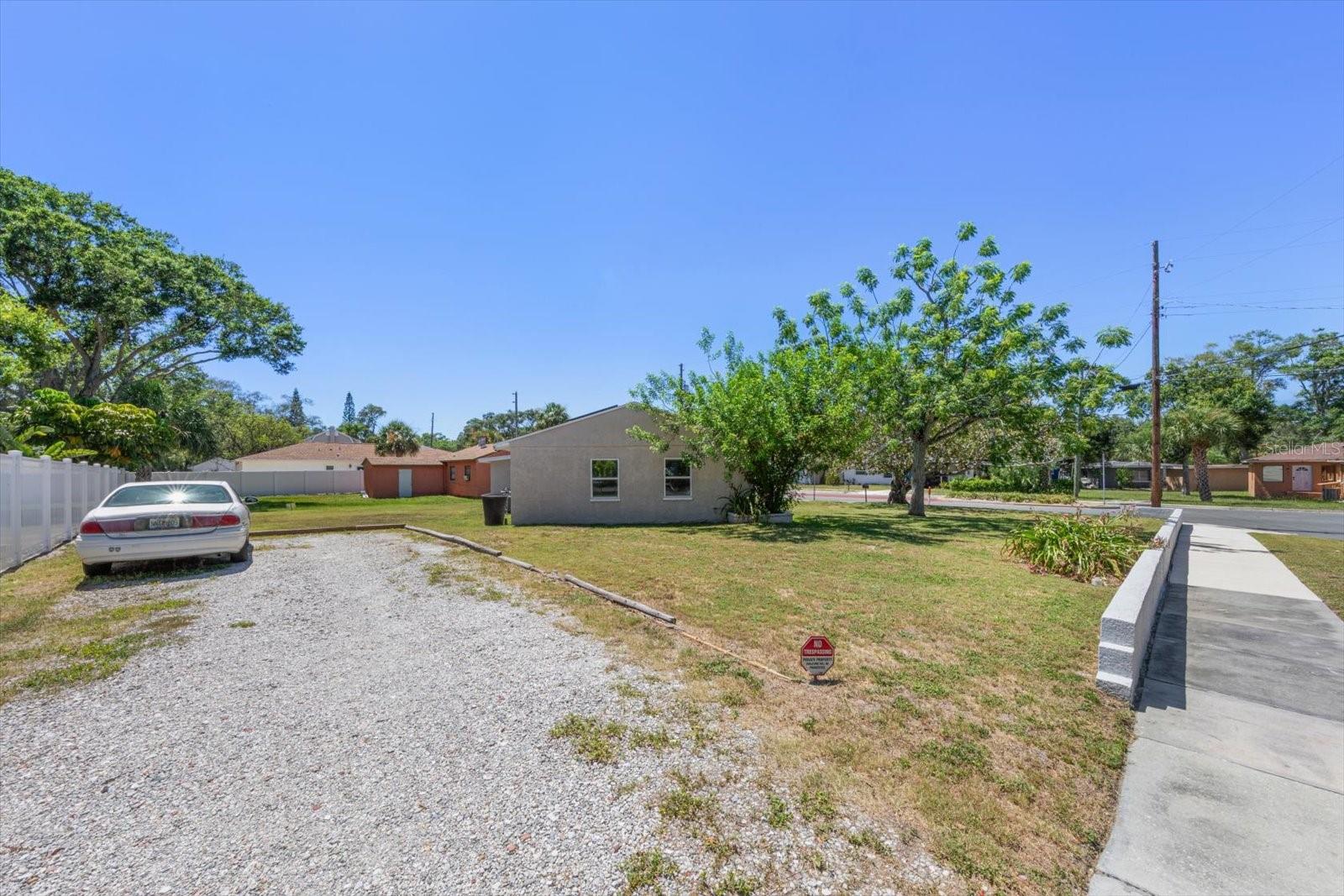 1135 Fairmont, Clearwater, FL 33755