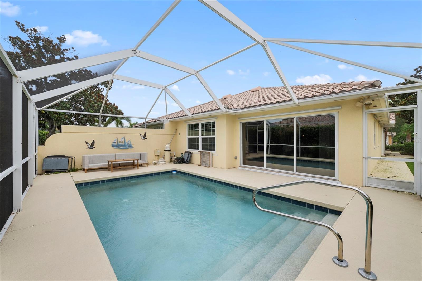 5793 Ithaca, Sarasota, FL 34238
