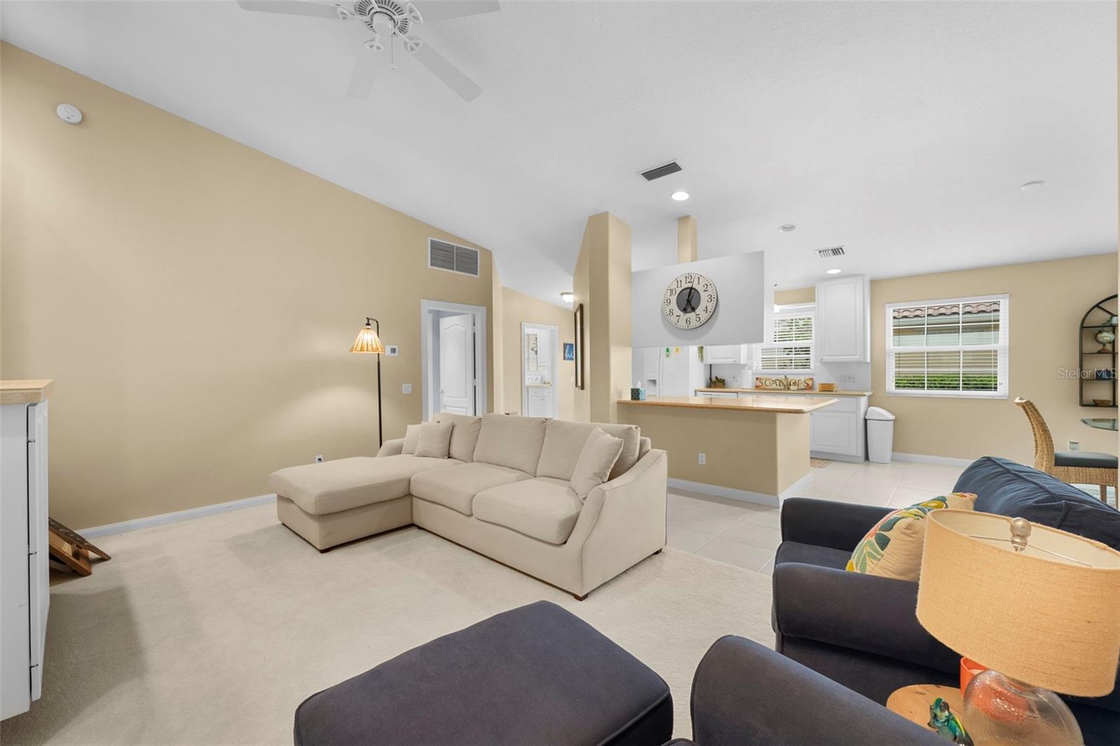 5793 Ithaca, Sarasota, FL 34238
