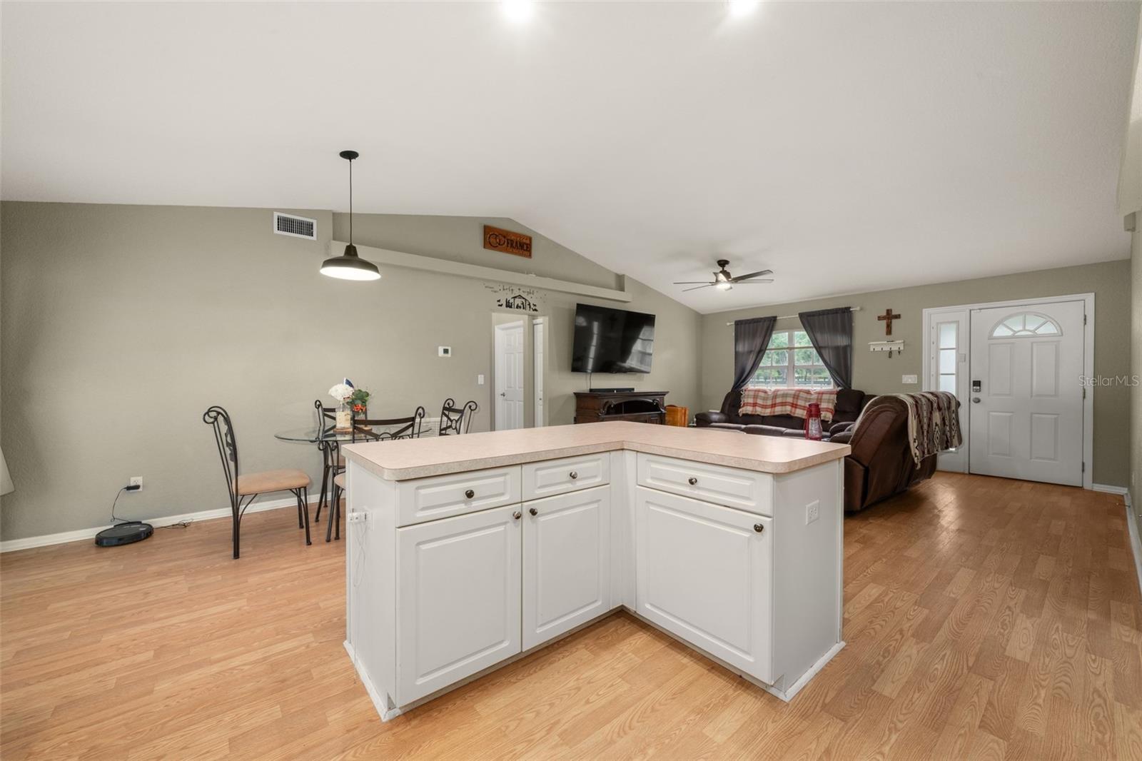 2630 Gresham, Sebring, FL 33875