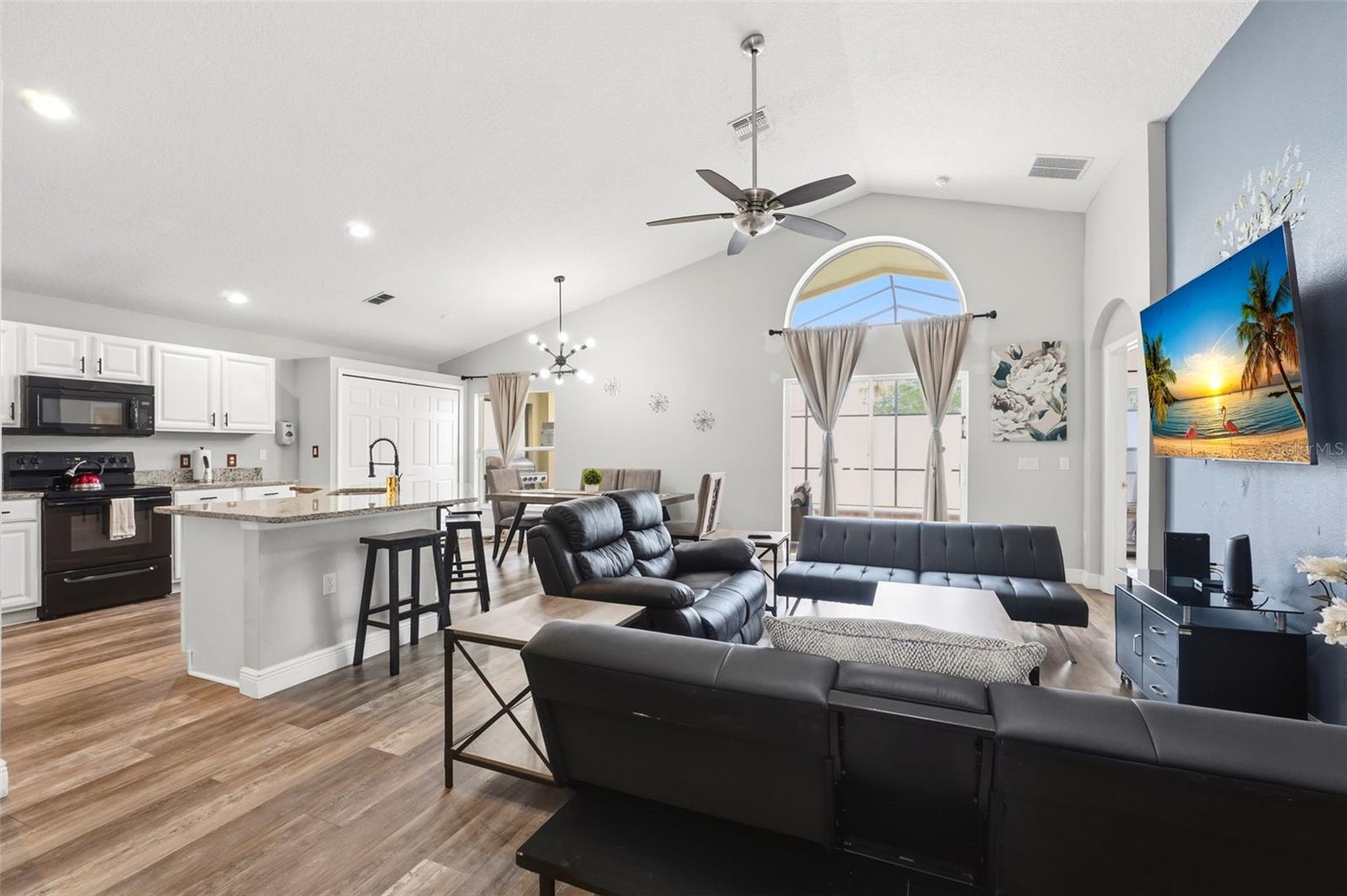 4715 Cumbrian Lakes, Kissimmee, FL 34746