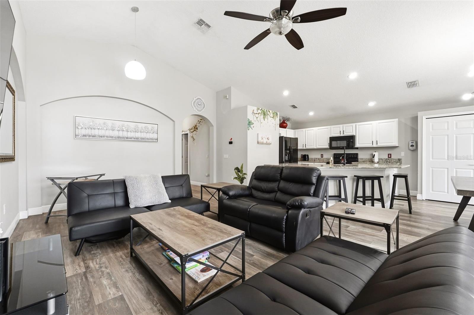 4715 Cumbrian Lakes, Kissimmee, FL 34746