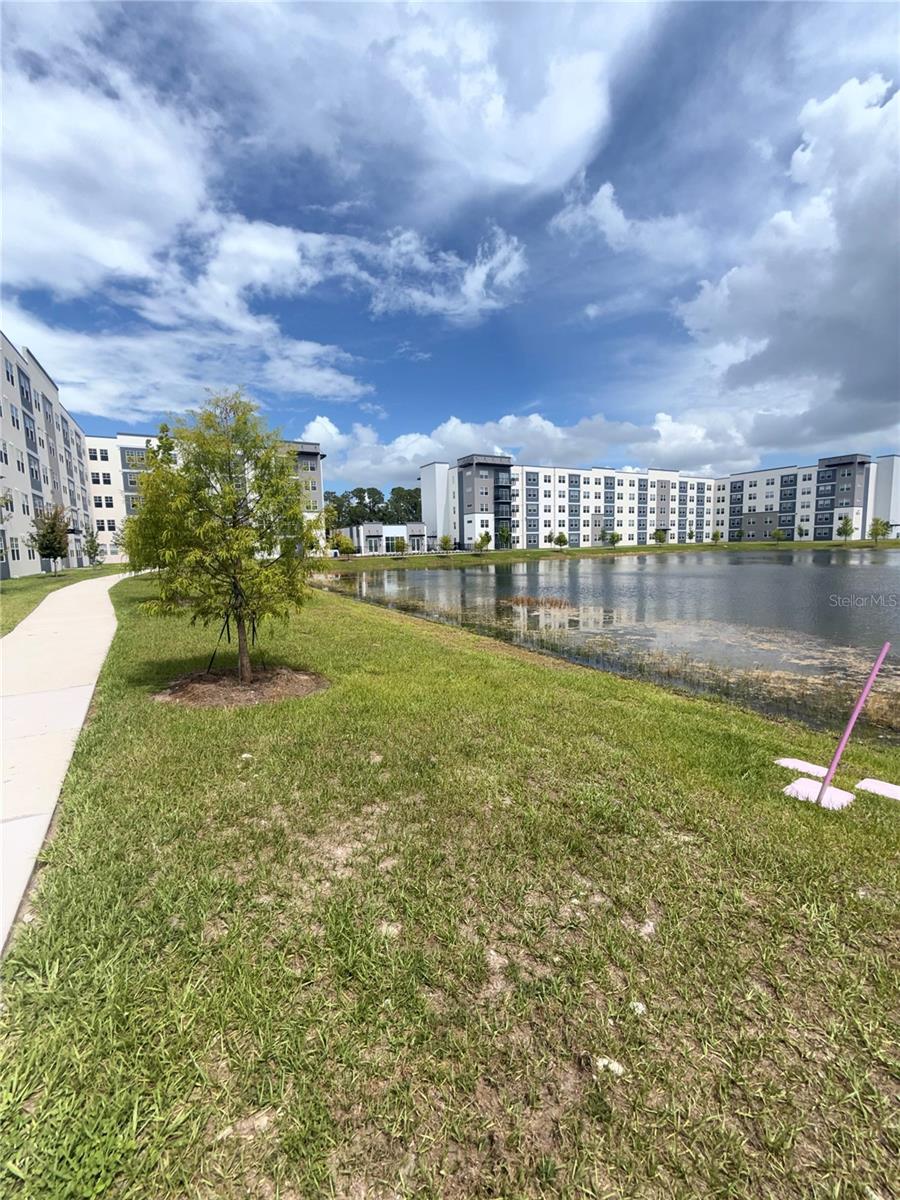 5579 Millenia Park Unit 309, Orlando, FL 32839