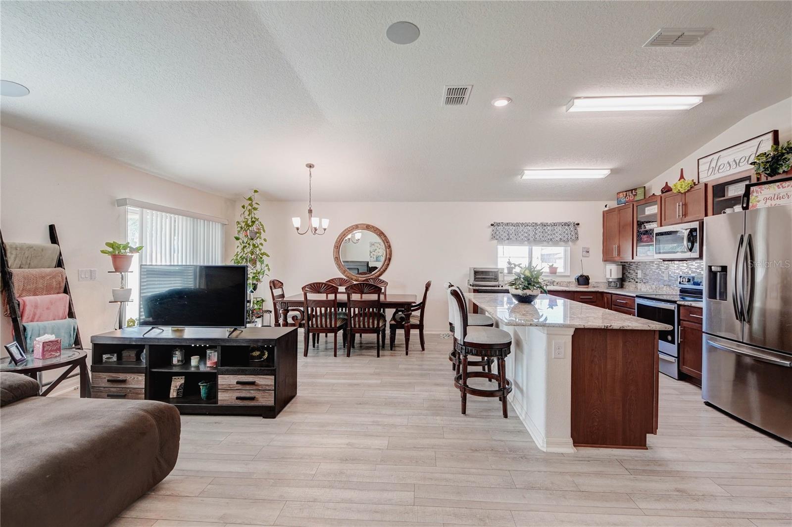 3200 Casa del Rey, Kissimmee, FL 34746