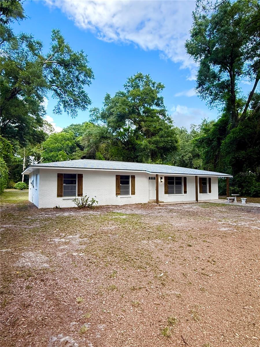 6989 State Road 26, Trenton, FL 32693