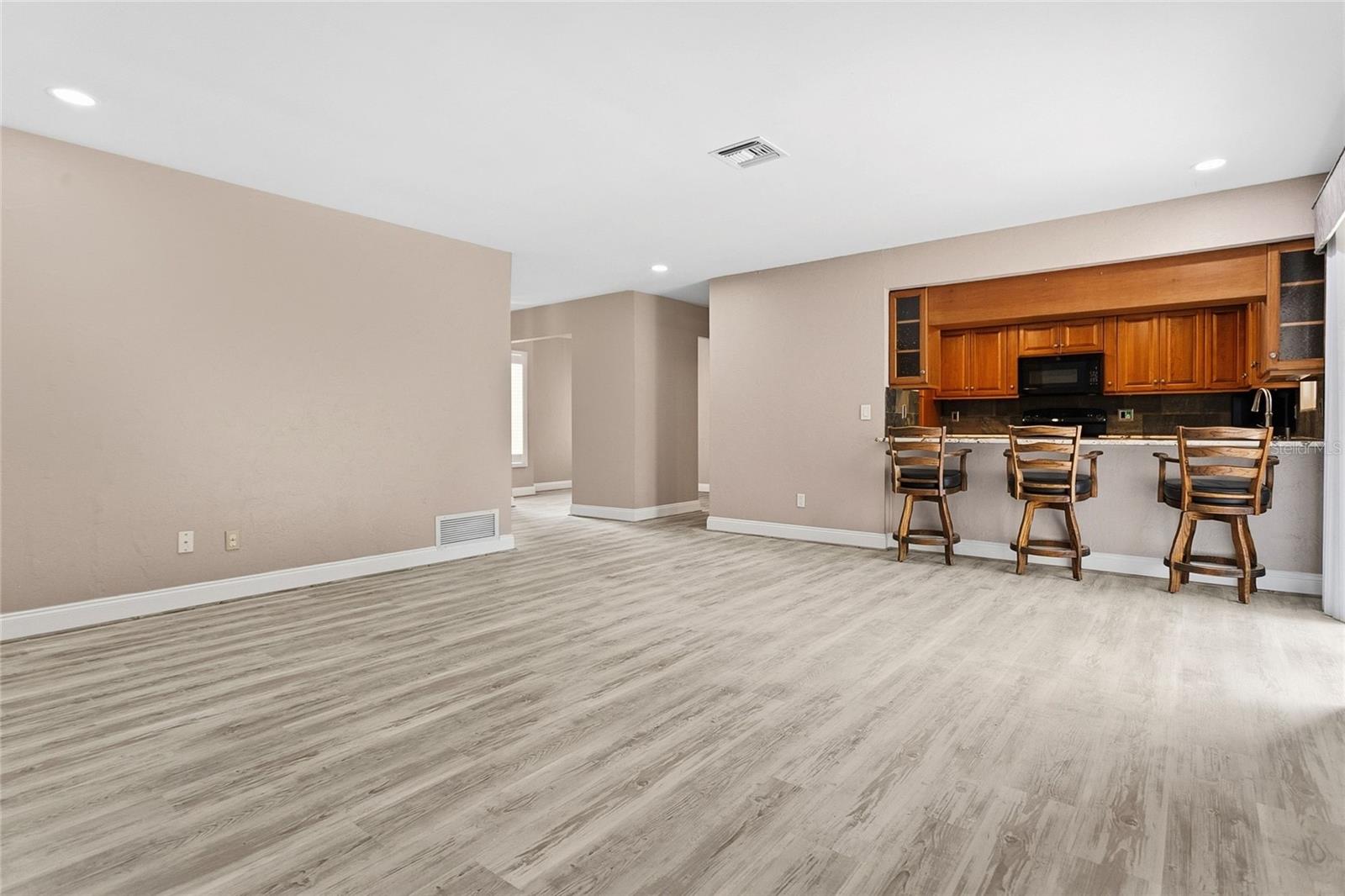 3736 Lake Margaret, Orlando, FL 32812