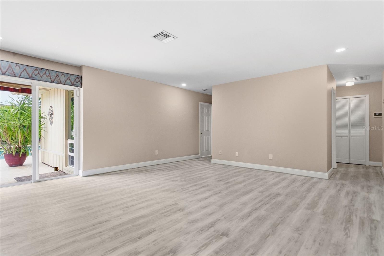 3736 Lake Margaret, Orlando, FL 32812