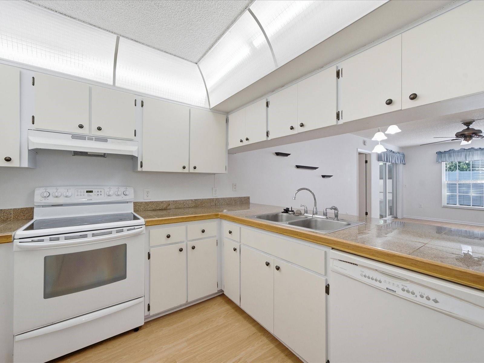 12130 Spartan Unit 103, Hudson, FL 34667