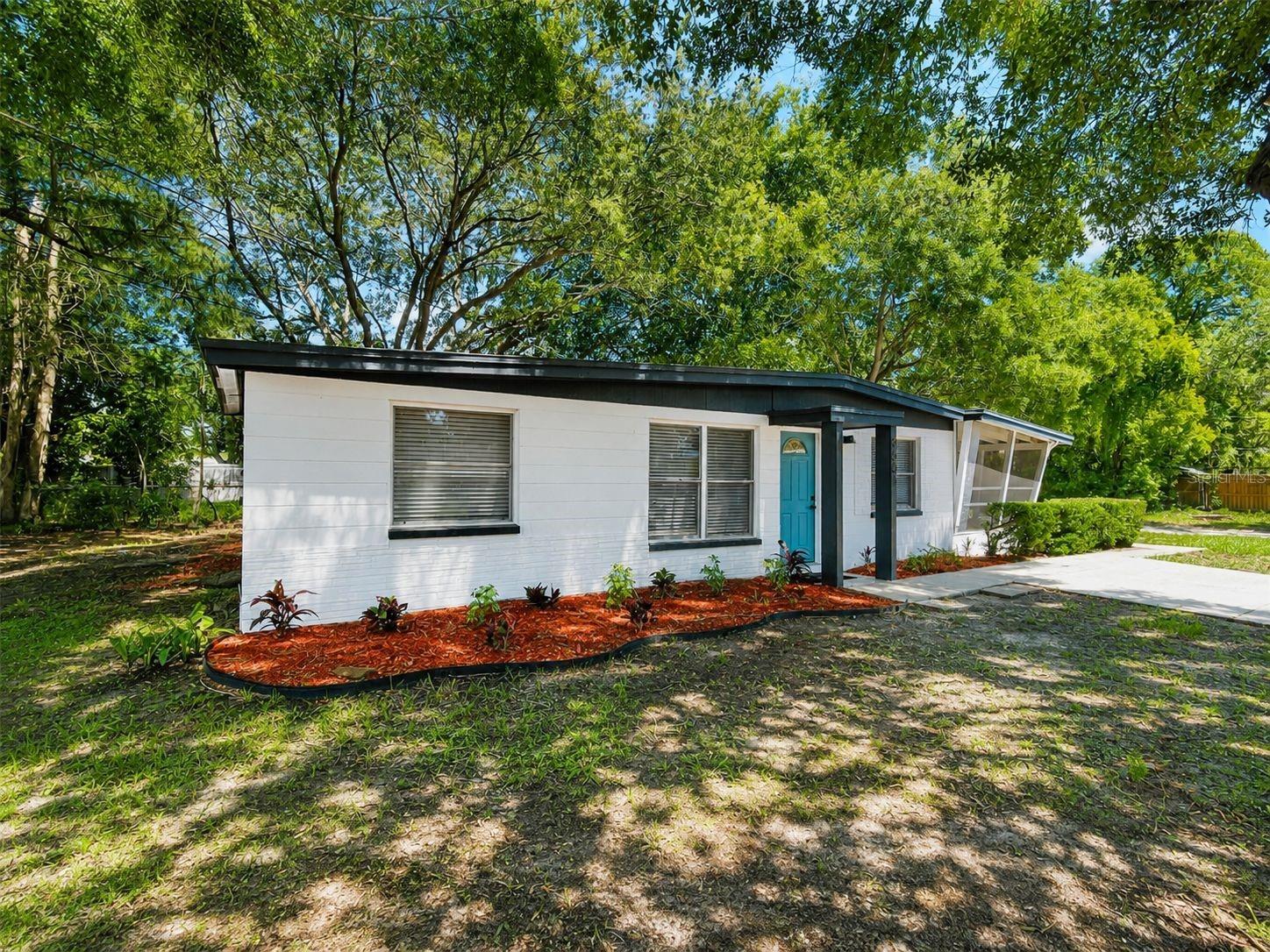 9001 82nd, Seminole, FL 33777
