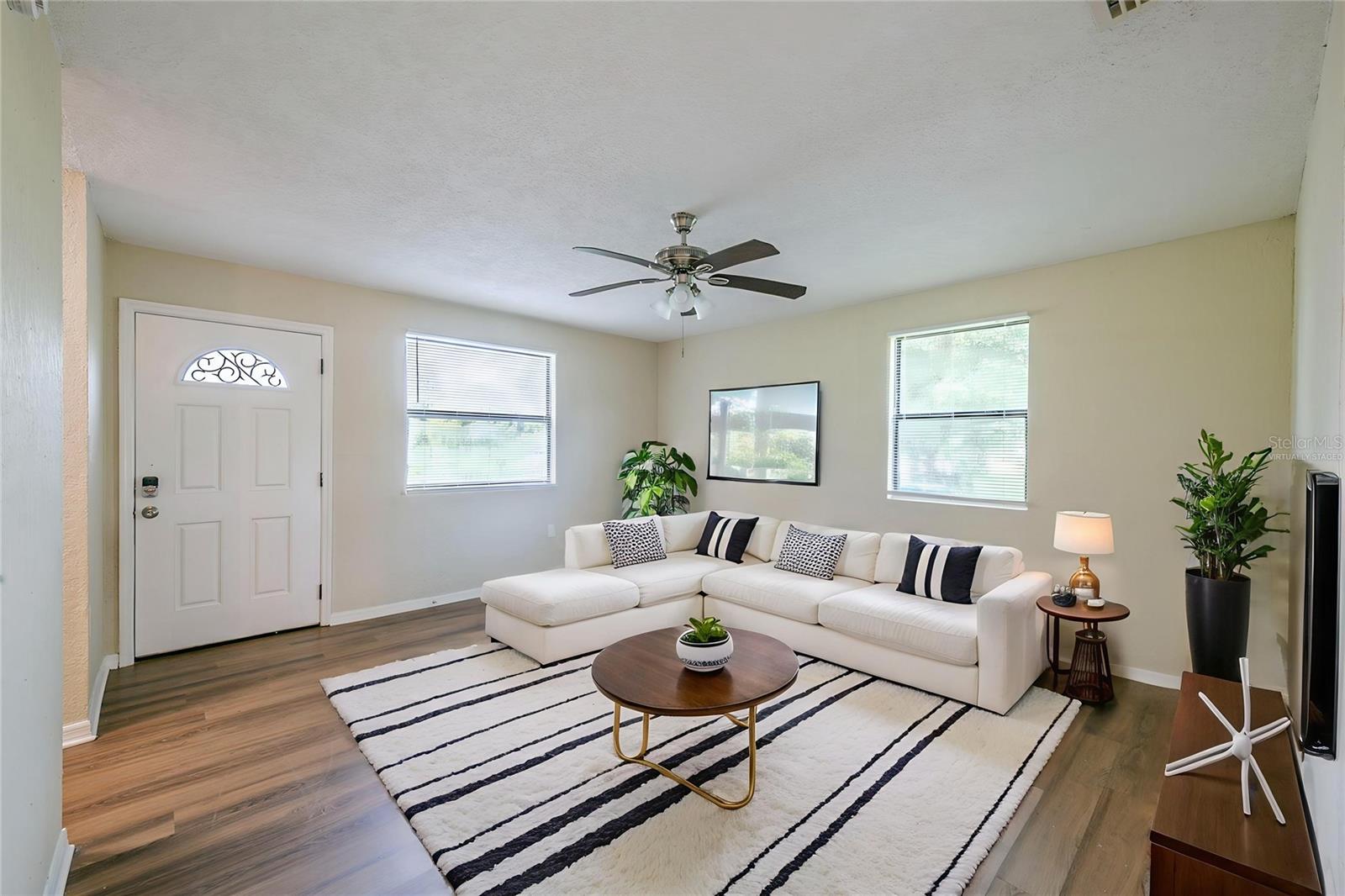 523 Carver, Orlando, FL 32810