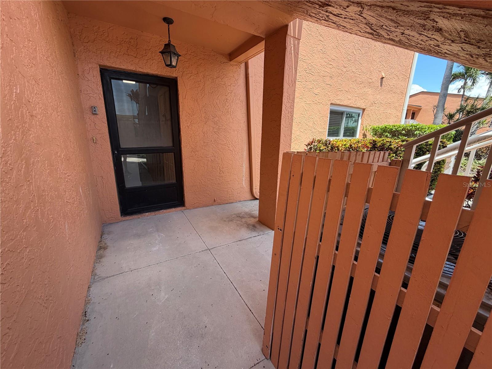 7400 Sunshine Skyway Unit 105, St Petersburg, FL 33711