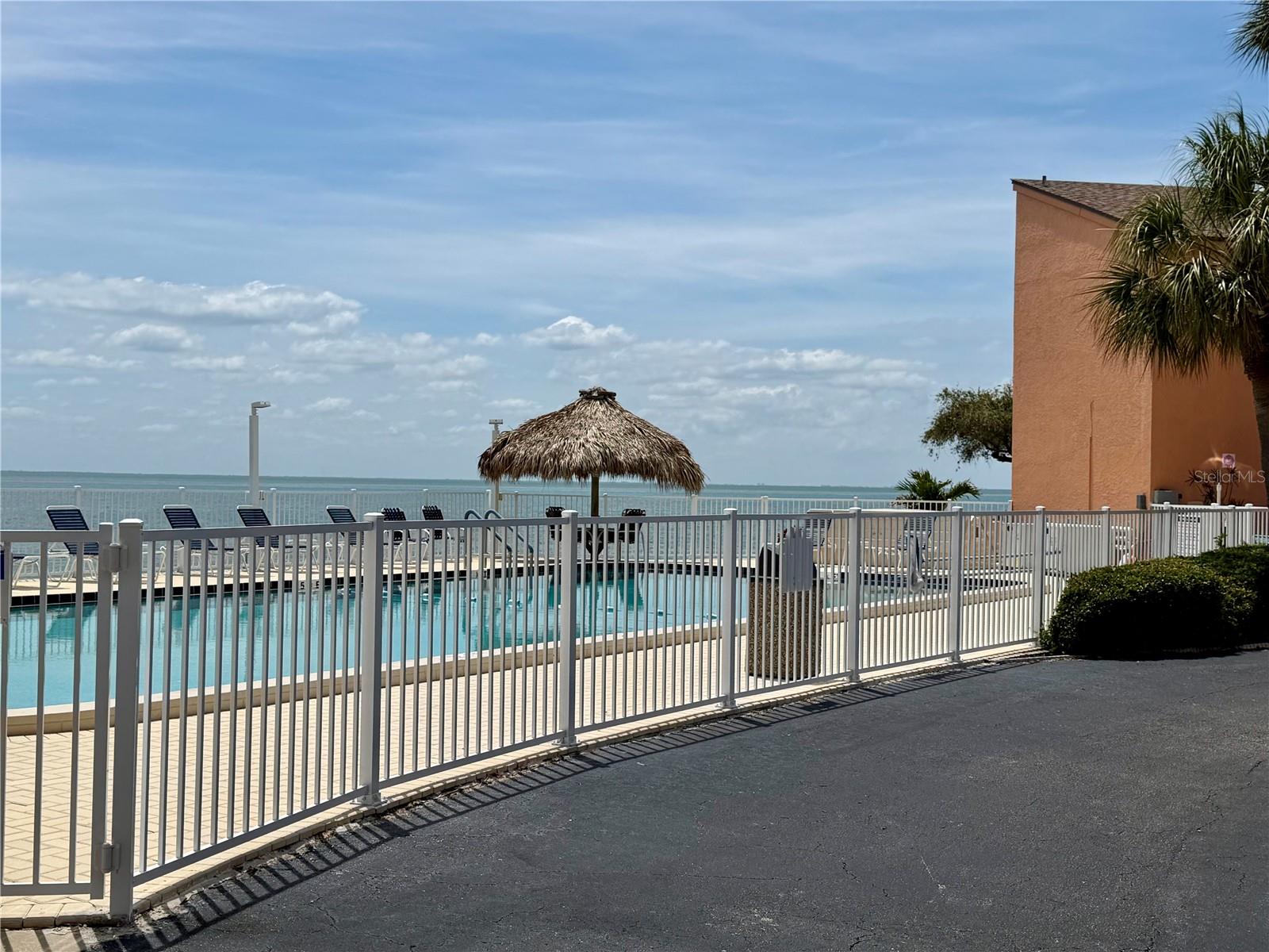 7400 Sunshine Skyway Unit 105, St Petersburg, FL 33711