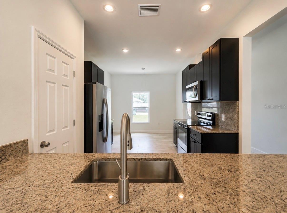 2888 Foxdale, Deltona, FL 32738