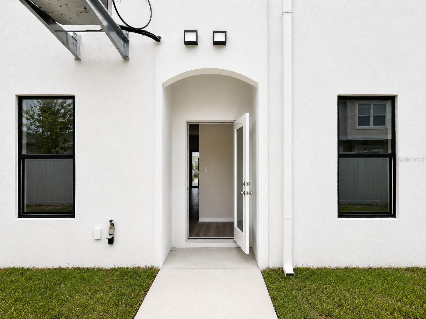 4343 Cambio Gardens, Tampa, FL 33610