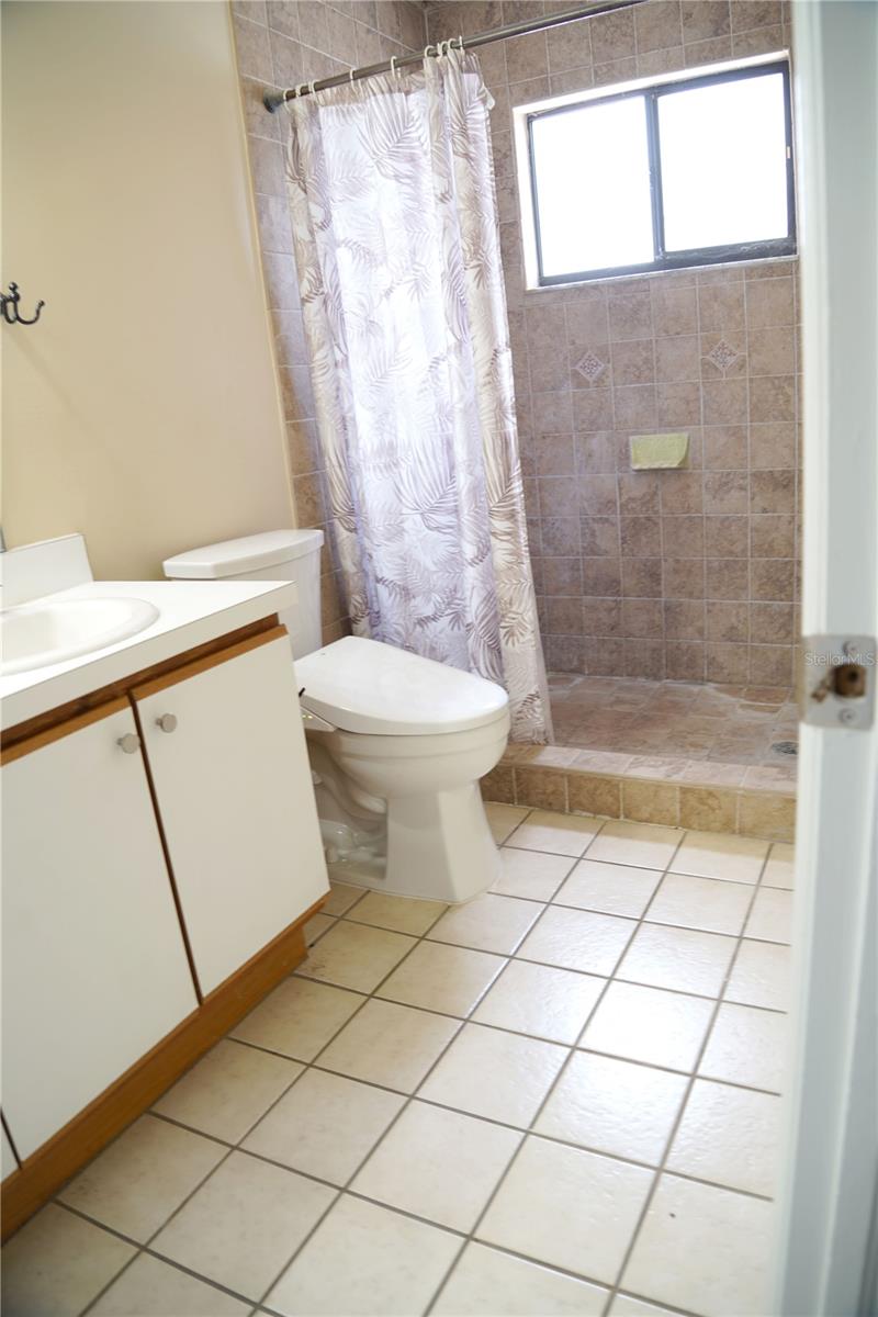 4304 Barret, Plant City, FL 33566
