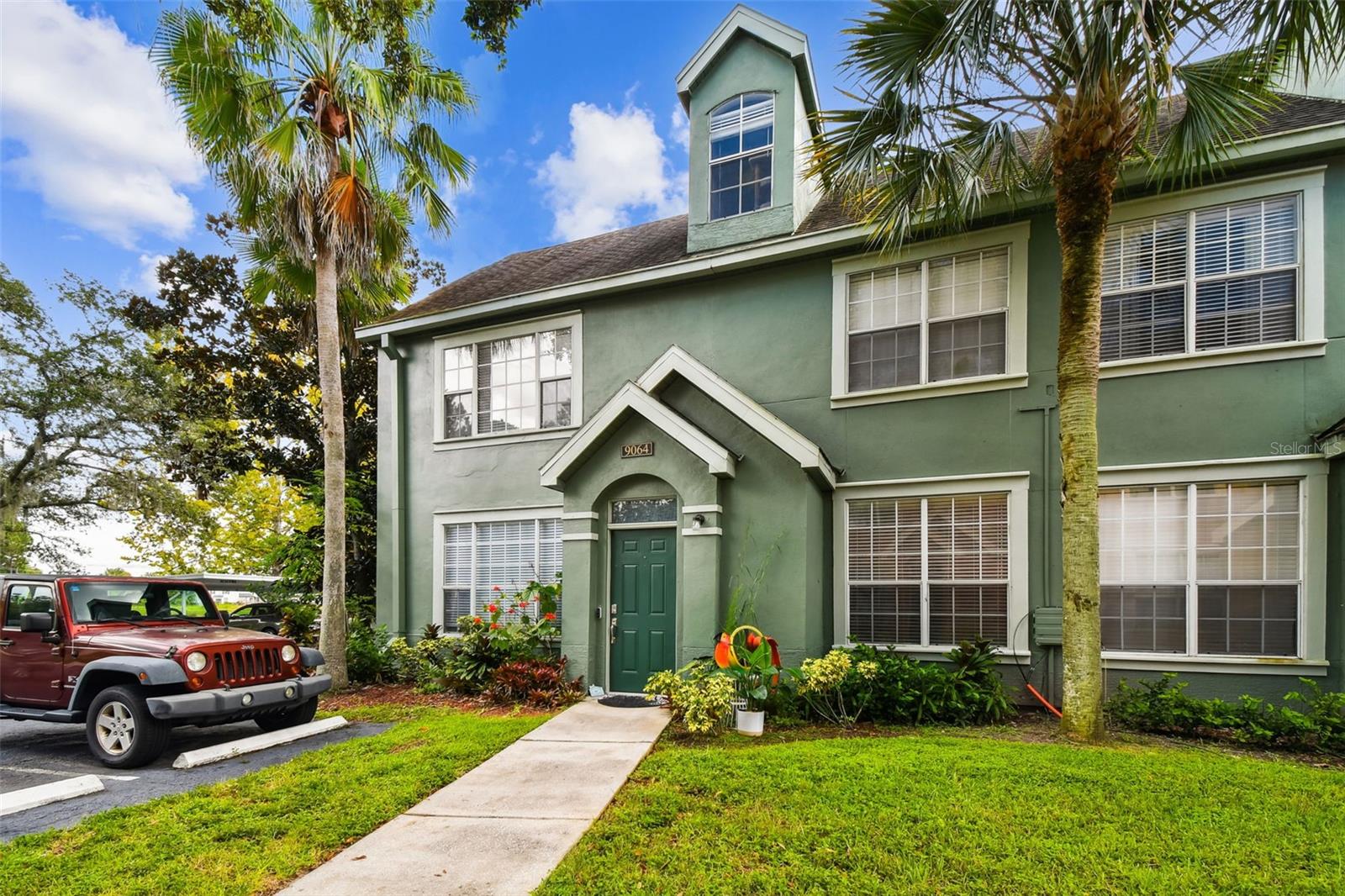 9064 Lake Chase Island, Tampa, FL 33626