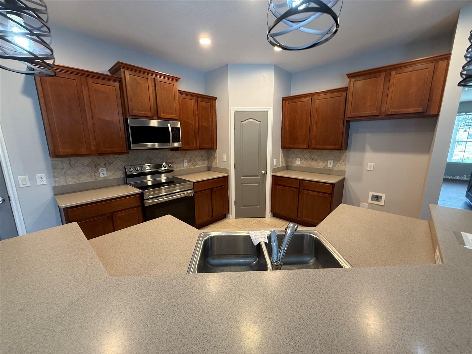 2260 Tradewinds, Kissimmee, FL 34746
