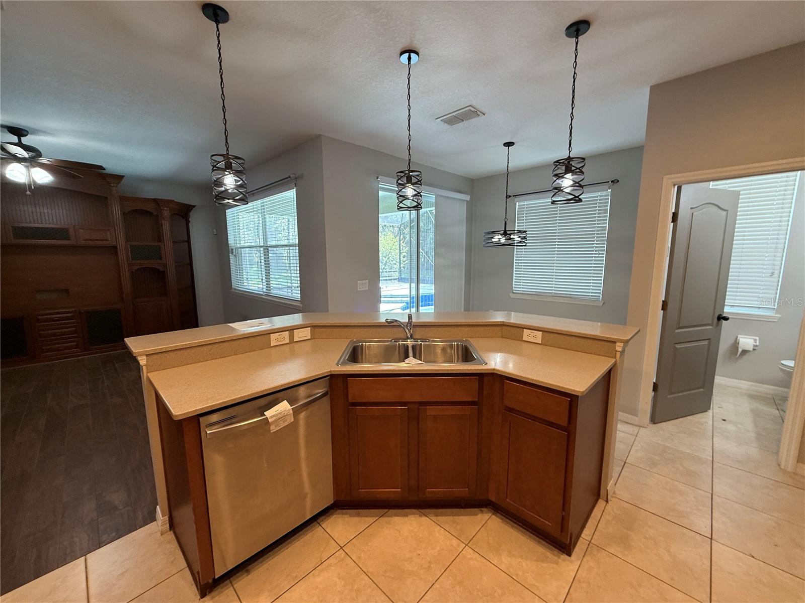 2260 Tradewinds, Kissimmee, FL 34746