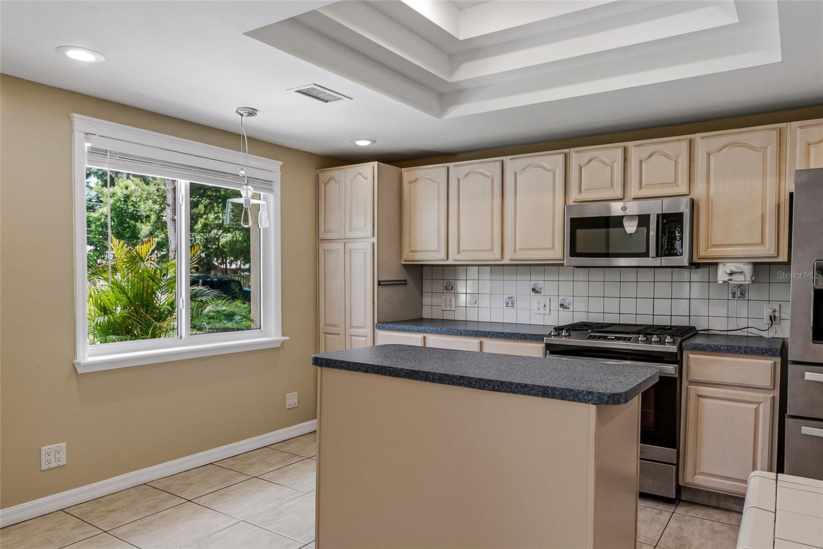 8205 Westridge, Tampa, FL 33615