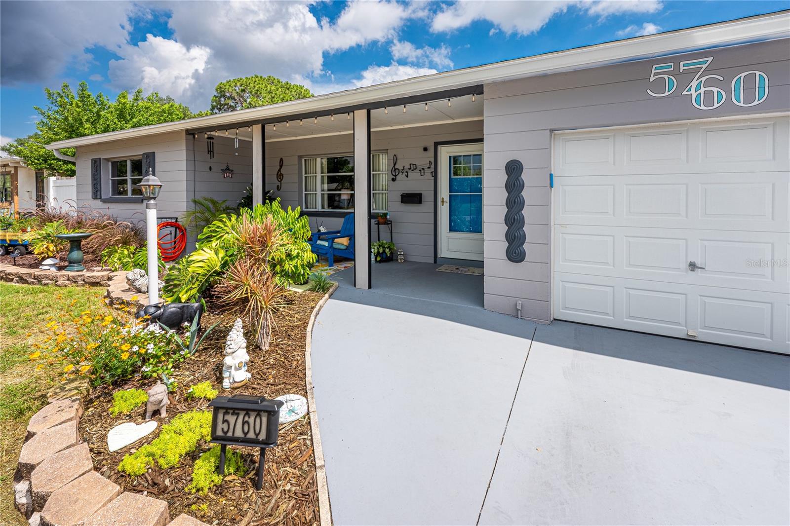 5760 3rd, St Petersburg, FL 33710
